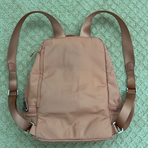 Lululemon City Adventurer Backpack 10L - Picture 2 of 6